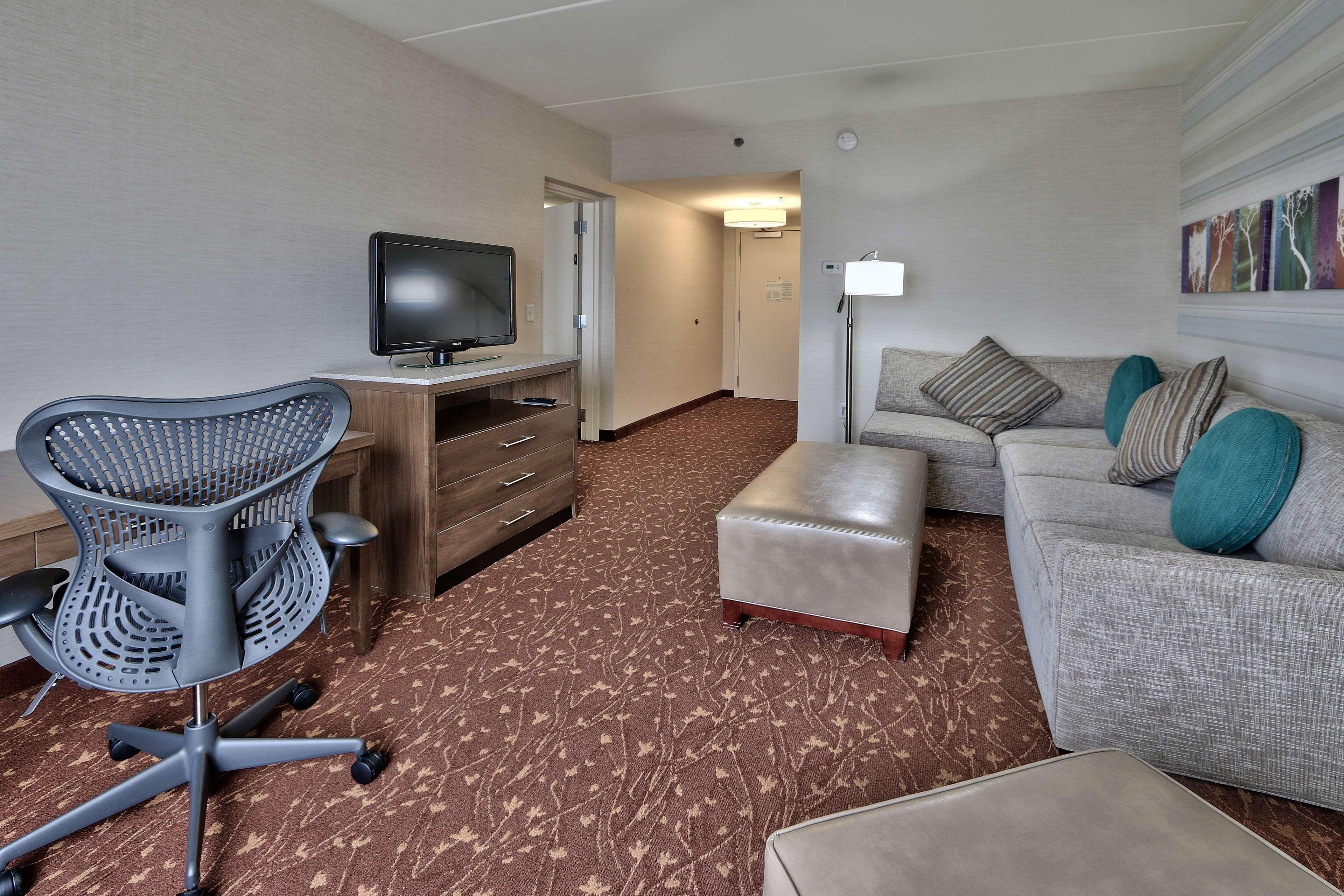Hilton Garden Inn Albuquerque Airport Экстерьер фото