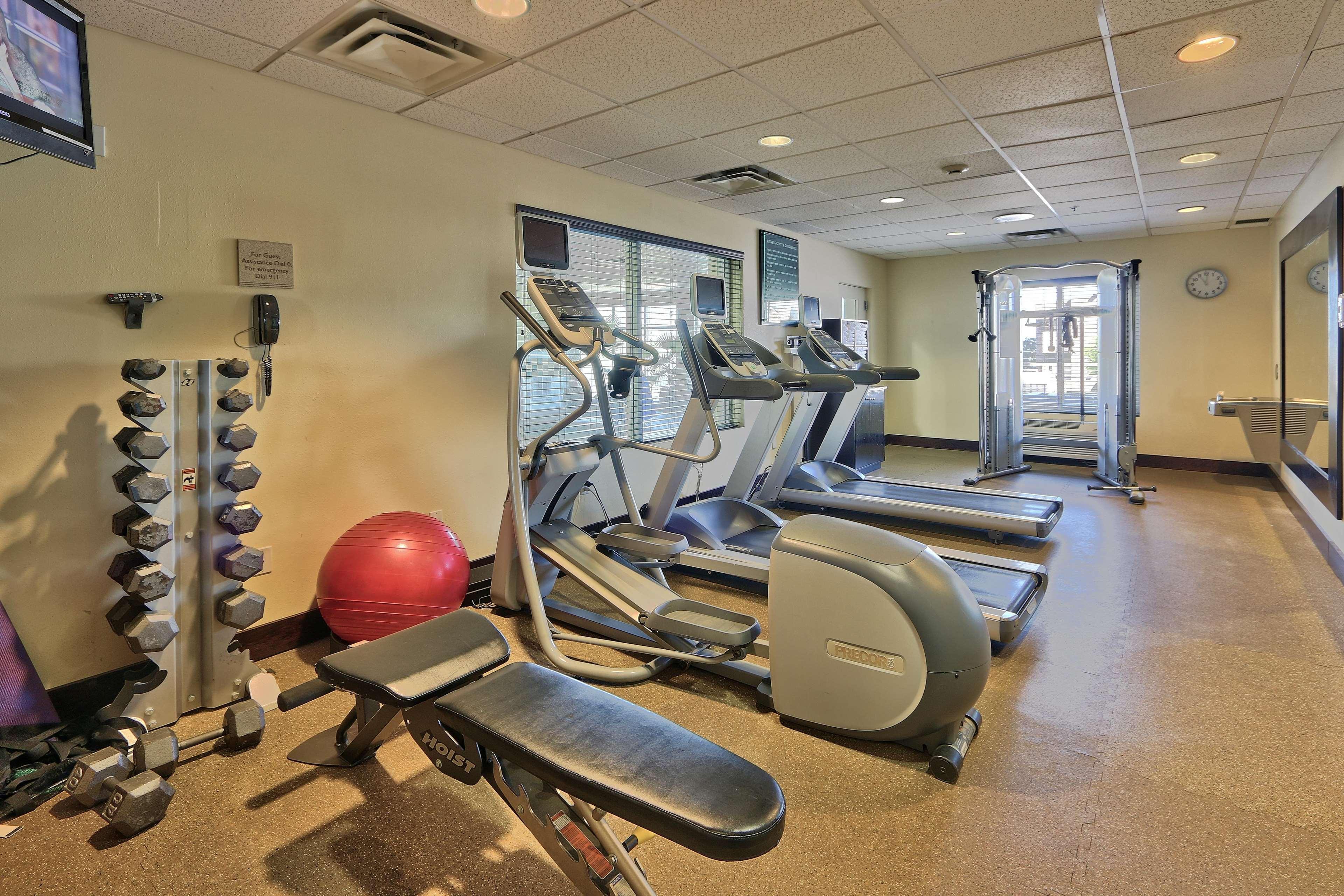 Hilton Garden Inn Albuquerque Airport Экстерьер фото