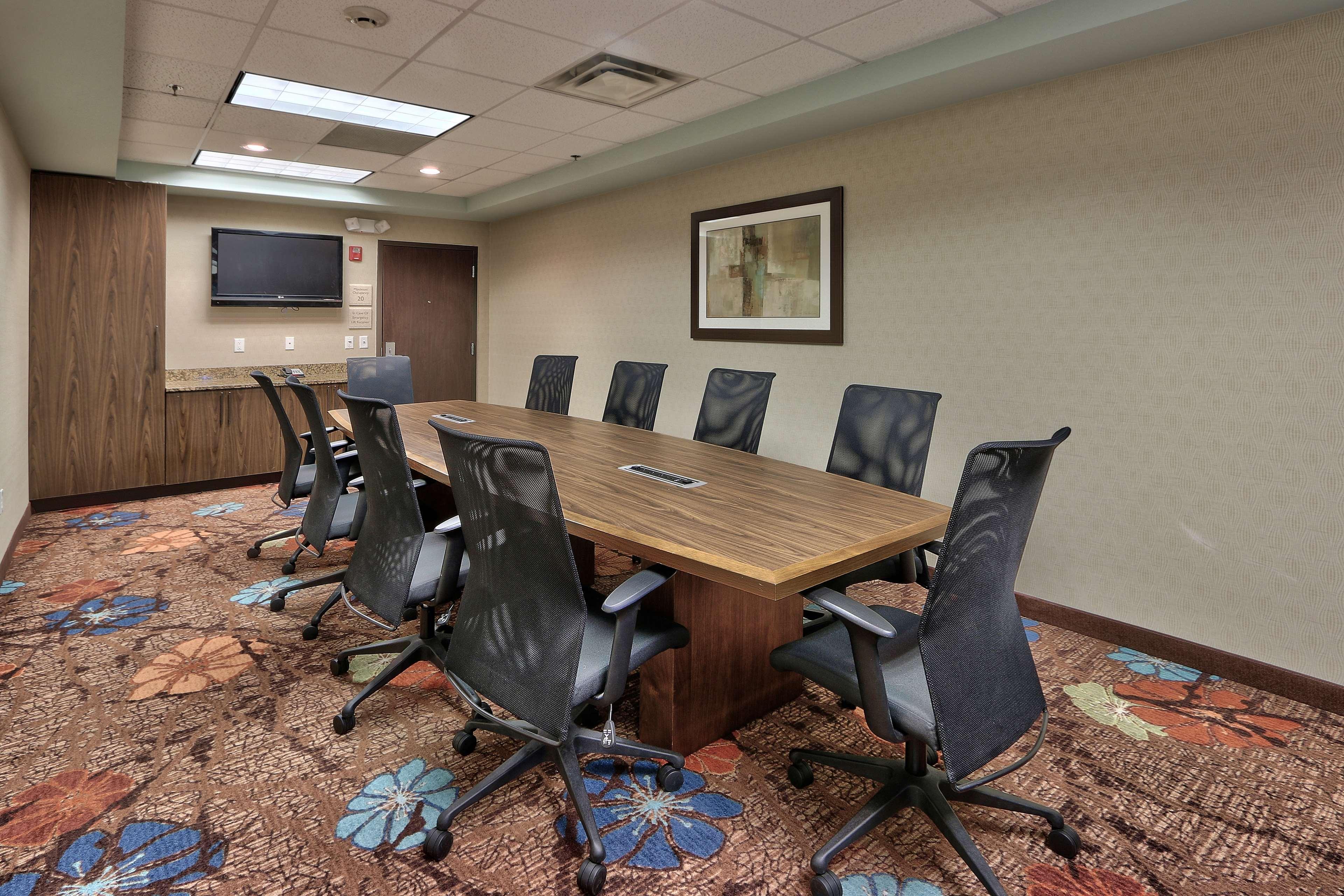Hilton Garden Inn Albuquerque Airport Экстерьер фото