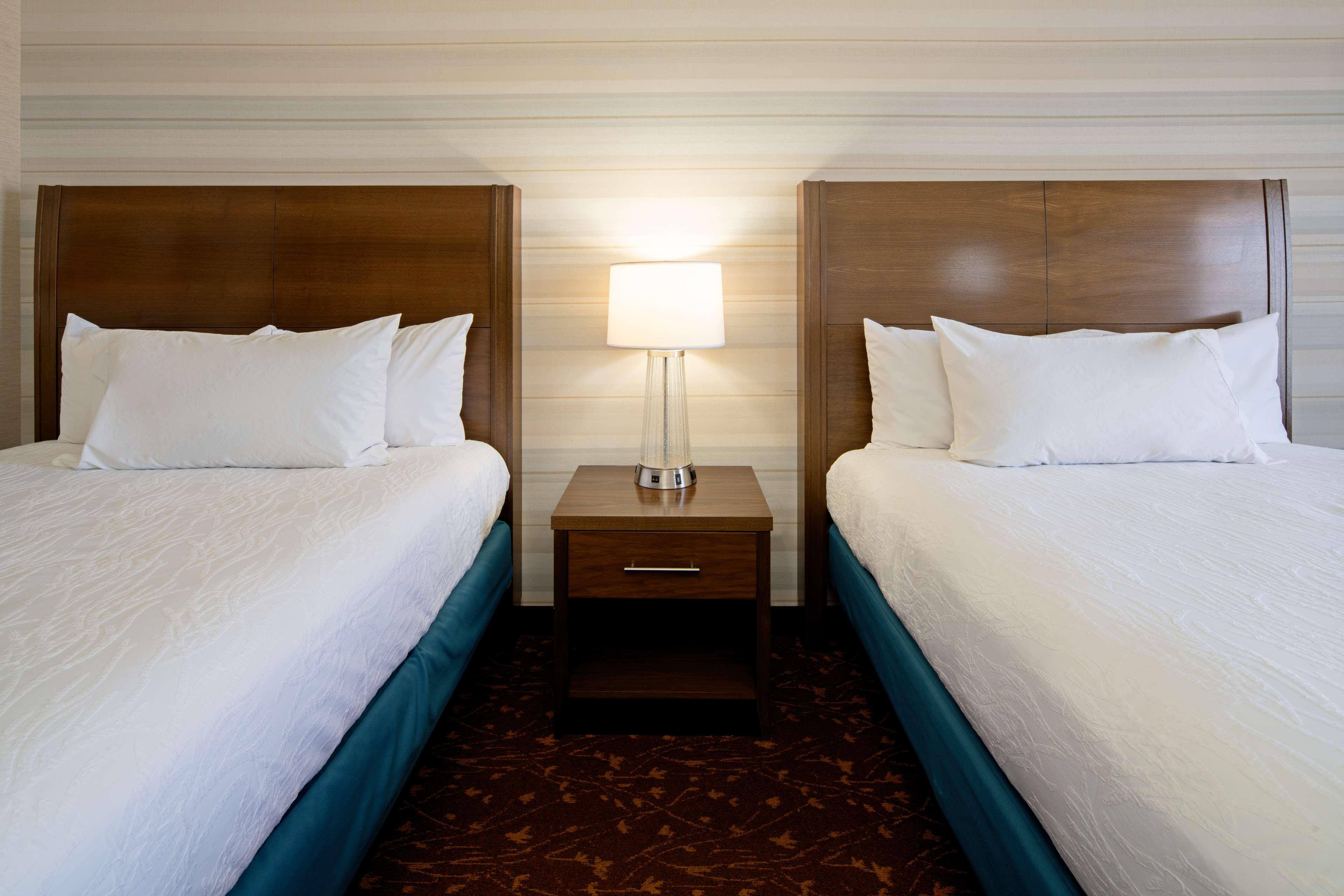 Hilton Garden Inn Albuquerque Airport Экстерьер фото