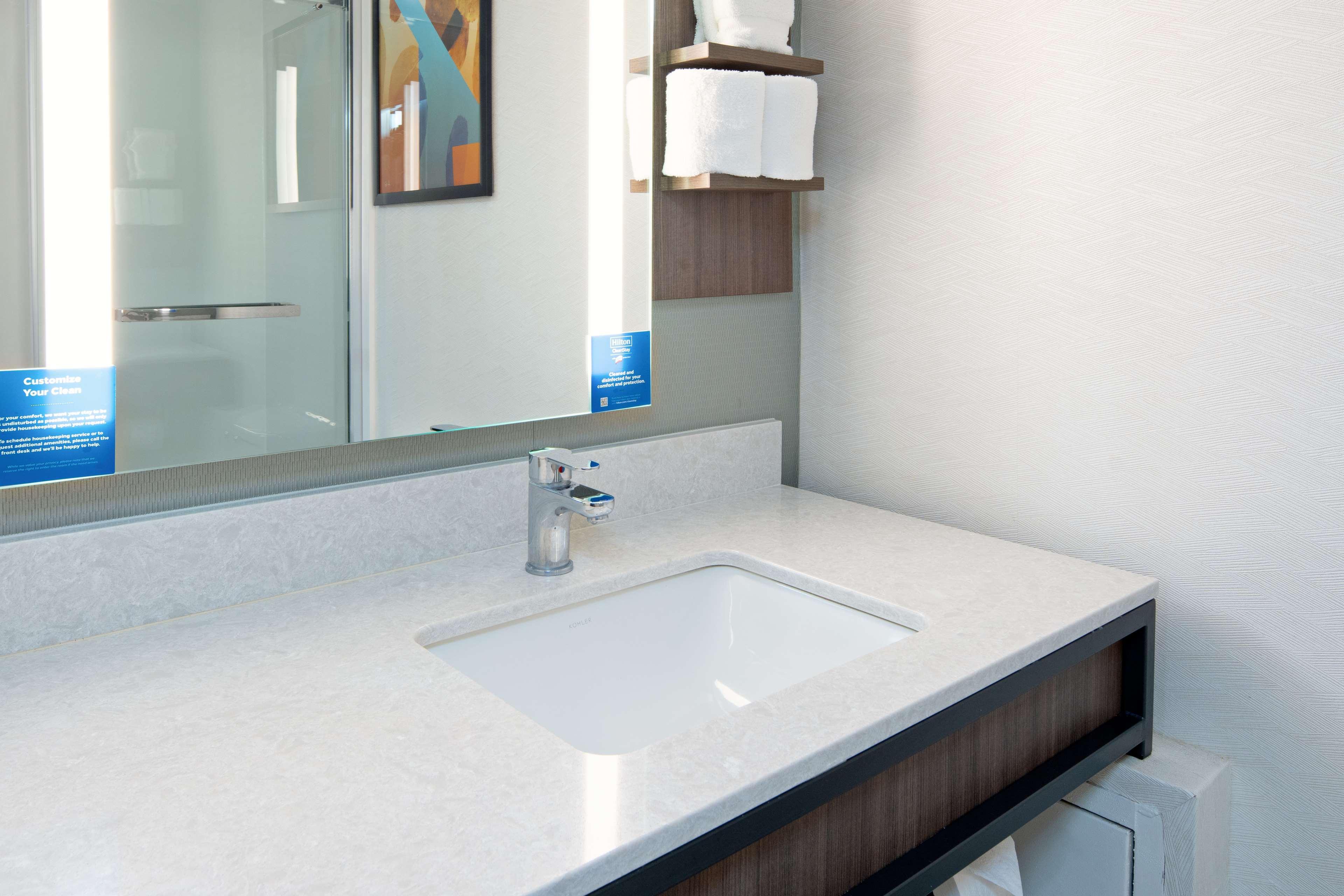 Hilton Garden Inn Albuquerque Airport Экстерьер фото